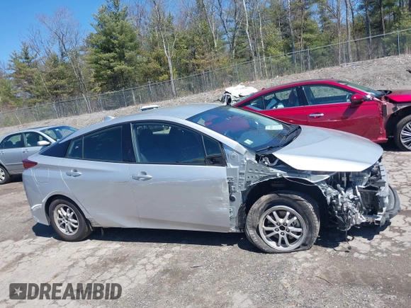 2020 Toyota Prius LE with VIN JTDKARFPXL3137917, listed as a IAAI auction lot 42037108 with 49,578 mi miles and . Bid and sale history available at DreamBid. Image 14.