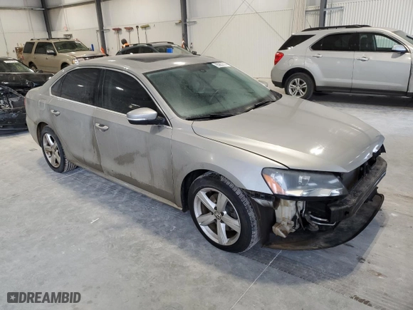 2012 Volkswagen Passat SE with VIN 1VWBH7A37CC075488, listed as a Copart auction lot 85963014 with 142,697 mi miles and Salvage Title. Bid and sale history available at carsss.com. Image 4.