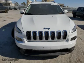 2016 Jeep Cherokee Altitude with VIN 1C4PJMCS6GW174873, listed as a Copart auction lot 42372765 with 115,244 mi miles and Salvage Title. Bid and sale history available at carsss.com. Image 5.