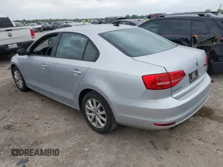 2015 Volkswagen Jetta Sedan 1.8T SE with VIN 3VWD17AJ0FM309503, listed as a IAAI auction lot 42127051 with 223,725 mi miles. Bid and sale history available at carsss.com. Image 3.