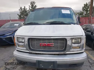 2002 GMC Savana z VIN 1GTHG35F021200273, wystawiony jako IAAI lot #41600511 z przebiegiem 230 052 mil mil oraz . Historia ofert i sprzedaży dostępna na DreamBid. Obrazek 6.