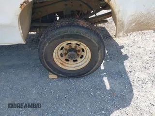 2004 Ford F-350 XL with VIN 1FTSW31P14EB24758, listed as a IAAI auction lot 42139431 with Not provided miles and . Bid and sale history available at DreamBid. Image 12.