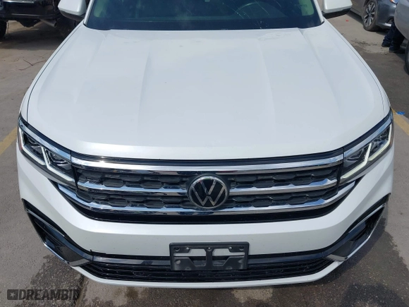 2022 Volkswagen Atlas 3.6L V6 SEL R-Line with VIN 1V2AR2CA7NC550648, listed as a IAAI auction lot 41974370 with 48,378 mi miles. Bid and sale history available at carsss.com. Image 17.