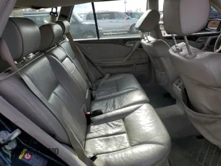 2001 Mercedes-Benz E-Class AWD with VIN WDBJH82J81X052002, listed as a Copart auction lot 82832724 with 187,464 mi miles and Salvage Title. Bid and sale history available at carsss.com. Image 10.