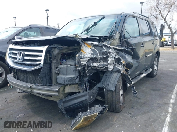 2012 Honda Pilot Touring with VIN 5FNYF3H9XCB008456, listed as a IAAI auction lot 41923004 with Not Provided miles and . Bid and sale history available at DreamBid. Image 6.