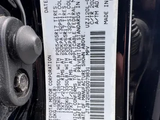 2005 Lexus GX 470 z VIN JTJBT20X050079831, wystawiony jako Copart lot #59960345 z przebiegiem 390 415 mil mil oraz Czysty tytuł • Clean title. Historia ofert i sprzedaży dostępna na DreamBid. Obrazek 10.