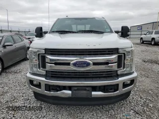 2017 Ford Super Duty F-250 SRW Lariat with VIN 1FT7W2BT9HEB86457, listed as a Copart auction lot 51059605 with 212,962 mi miles and Salvage Title. Bid and sale history available at carsss.com. Image 5.