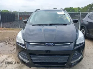 2014 Ford Escape SE с VIN 1FMCU0GX3EUC51112, выставлен на аукционе IAAI как лот 42033240 с пробегом 67 208 миль миль и . История ставок и продаж доступна на DreamBid. Изображение 6.