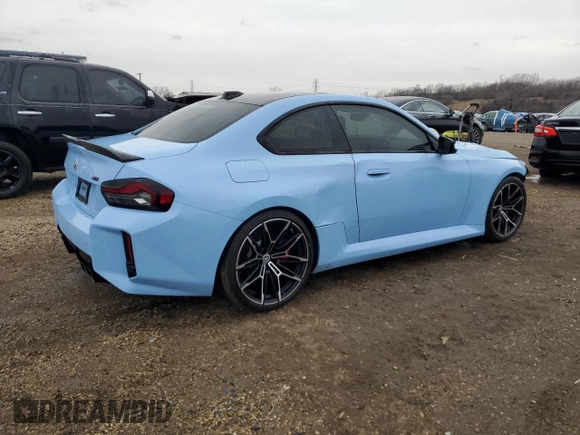 2023 BMW M2 z VIN 3MF13DM00P8D30554, wystawiony jako Copart lot #51641785 z przebiegiem 14 572 mil mil oraz Szkody całkowita. Historia ofert i sprzedaży dostępna na DreamBid. Obrazek 3.