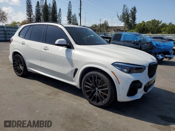 2022 BMW X5 xDrive40i z VIN 5UXCR6C05N9K44844, wystawiony jako Copart lot #52027125 z przebiegiem 50 382 mil mil oraz Nie do naprawy • Non repairable. Historia ofert i sprzedaży dostępna na DreamBid. Obrazek 4.