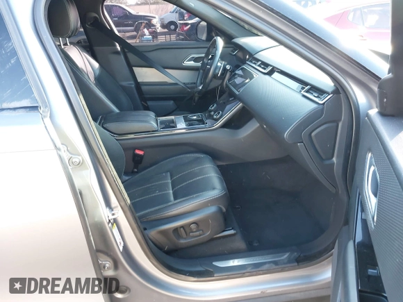 2020 Land Rover Range Rover Velar R-Dynamic S with VIN SALYK2EX7LA288847, listed as a IAAI auction lot 41108872 with 74,734 mi miles. Bid and sale history available at carsss.com. Image 5.