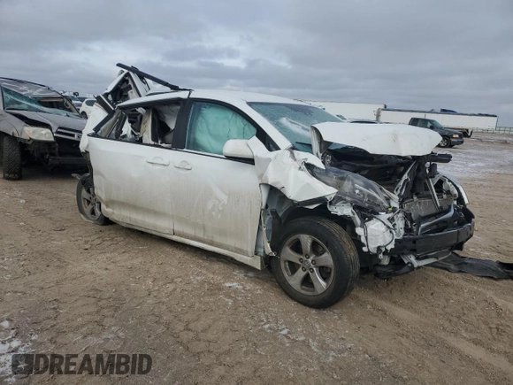 2020 Toyota Sienna LE Auto Access Seat with VIN 5TDKZ3DC6LS059981, listed as a Copart auction lot 45213775 with 65,668 mi miles and Salvage Title. Bid and sale history available at DreamBid. Image 4.
