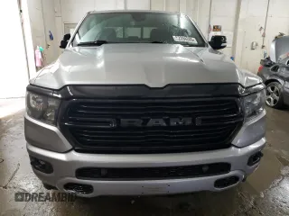 2021 Ram 1500 Big Horn z VIN 1C6SRFFT2MN598580, wystawiony jako Copart lot #52394285 z przebiegiem 34 468 mil mil oraz Szkoda całkowita • Salvage title. Historia ofert i sprzedaży dostępna na DreamBid. Obrazek 5.