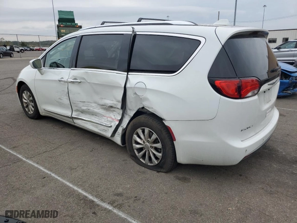 2018 Chrysler Pacifica Touring L with VIN 2C4RC1BG8JR142473, listed as a Copart auction lot 73109374 with 90,542 mi miles and Salvage Title. Bid and sale history available at carsss.com. Image 2.
