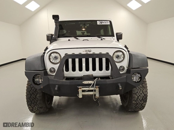 2017 Jeep Wrangler Unlimited Rubicon with VIN 1C4BJWFG9HL541037, listed as a Copart auction lot 47129265 with 67,353 mi miles and Clean Title. Bid and sale history available at carsss.com. Image 5.