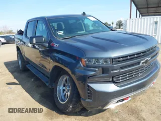 2020 Chevrolet Silverado 1500 LT Trail Boss with VIN 3GCPYFEDXLG148856, listed as a IAAI auction lot 41542925 with 131,119 mi miles. Bid and sale history available at carsss.com. Image 1.