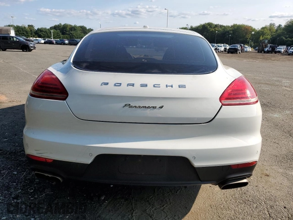 2014 Porsche Panamera с VIN WP0AA2A77EL008465, выставлен на аукционе Copart как лот 69671134 с пробегом Не указан миль и Чистый • Clean title. История ставок и продаж доступна на DreamBid. Изображение 6.