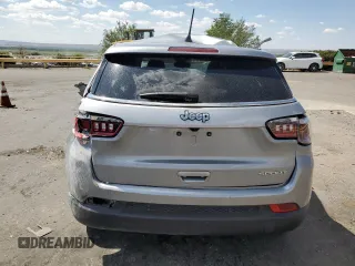 2022 Jeep Compass Sport with VIN 3C4NJCABXNT213956, listed as a Copart auction lot 69584354 with 20,158 mi miles and Salvage Title. Bid and sale history available at carsss.com. Image 6.