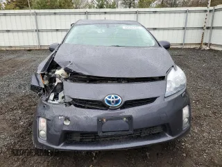2010 Toyota Prius II with VIN JTDKN3DU5A0018102, listed as a Copart auction lot 52696305 with 139,636 mi miles and Salvage Title. Bid and sale history available at carsss.com. Image 5.