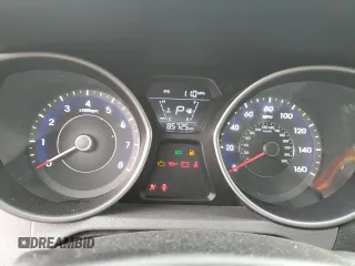 2015 Hyundai Elantra SE z VIN 5NPDH4AE7FH614759, wystawiony jako Copart lot #58967455 z przebiegiem 85 725 mil mil oraz Szkoda całkowita • Salvage title. Historia ofert i sprzedaży dostępna na DreamBid. Obrazek 9.