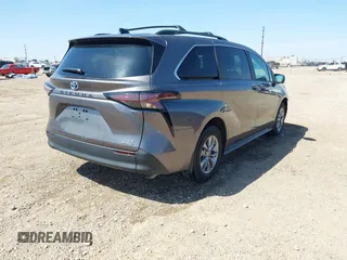 2024 Toyota Sienna LE with VIN 5TDKRKEC2RS215953, listed as a IAAI auction lot 41889509 with 6,375 mi miles. Bid and sale history available at carsss.com. Image 4.