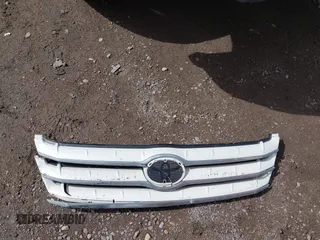 2005 Toyota Avalon XL z VIN 4T1BK36B35U023068, wystawiony jako IAAI lot #41920638 z przebiegiem 196 001 mil mil oraz . Historia ofert i sprzedaży dostępna na DreamBid. Obrazek 12.