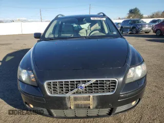 2006 Volvo V50 2.5L Turbo with VIN YV1MJ682462205500, listed as a Copart auction lot 48192385 with 157,707 mi miles and Salvage Title. Bid and sale history available at carsss.com. Image 5.