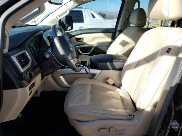 2017 Nissan Titan SL z VIN 1N6BA1F20HN522403, wystawiony jako Copart lot #87477114 z przebiegiem 98 084 mil mil oraz Szkoda całkowita • Salvage title. Historia ofert i sprzedaży dostępna na DreamBid. Obrazek 7.