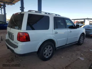 2006 Lincoln Navigator Luxury with VIN 5LMFU28546LJ18448, listed as a Copart auction lot 45917615 with 187,195 mi miles and Salvage Title. Bid and sale history available at carsss.com. Image 3.
