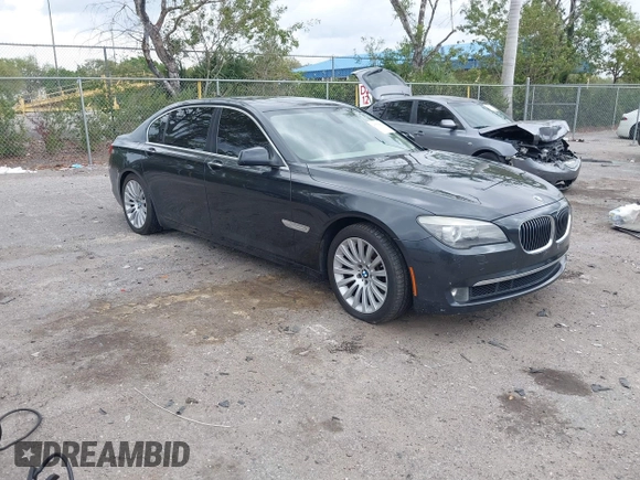 2012 BMW 7 Series 750Li с VIN WBAKB8C52CDX20452, выставлен на аукционе IAAI как лот 41770824 с пробегом 80 281 миль миль и . История ставок и продаж доступна на DreamBid. Изображение 1.