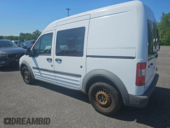 2010 Ford Transit Connect z VIN NM0KS9AN4AT022226, wystawiony jako IAAI lot #42573160 z przebiegiem 108 419 mil mil oraz . Historia ofert i sprzedaży dostępna na DreamBid. Obrazek 9.