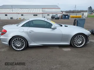 2006 Mercedes-Benz SLK 55 AMG with VIN WDBWK73F66F104476, listed as a IAAI auction lot 41947845 with 87,043 mi miles and . Bid and sale history available at DreamBid. Image 13.