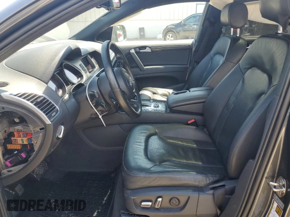2015 Audi Q7 S line Prestige z VIN WA1DGAFE9FD008020, wystawiony jako Copart lot #56823245 z przebiegiem 162 087 mil mil oraz Szkoda całkowita • Salvage title. Historia ofert i sprzedaży dostępna na DreamBid. Obrazek 7.