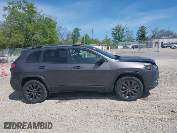 2021 Jeep Cherokee Latitude Lux with VIN 1C4PJMMNXMD153105, listed as a IAAI auction lot 42116047 with 153,011 mi miles and . Bid and sale history available at carsss.com. Image 13.