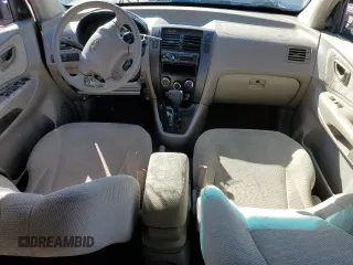 2005 Hyundai Tucson GL with VIN KM8JM12B45U123972, listed as a Copart auction lot 84091064 with 267,700 mi miles and Salvage Title. Bid and sale history available at carsss.com. Image 8.