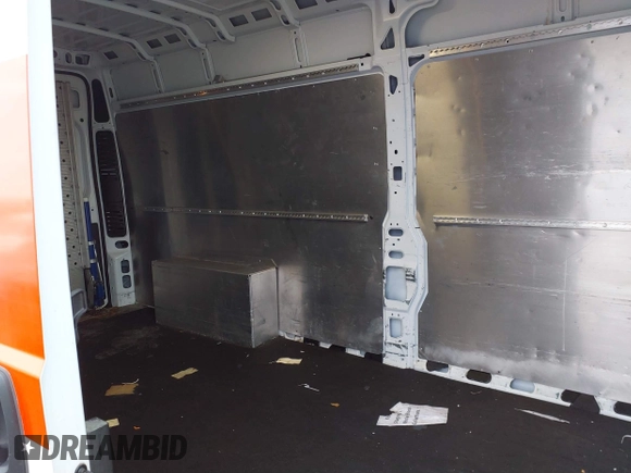 2018 Ram ProMaster Cargo with VIN 3C6URVJG0JE153588, listed as a IAAI auction lot 41726532 with 86,305 mi miles. Bid and sale history available at carsss.com. Image 8.