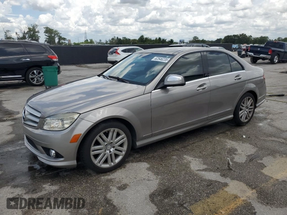 2008 Mercedes-Benz C 300 Sport z VIN WDDGF54X68F076421, wystawiony jako Copart lot #62546235 z przebiegiem 151 076 mil mil oraz Szkoda całkowita • Salvage title. Historia ofert i sprzedaży dostępna na DreamBid. Obrazek 1.