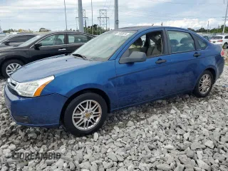 2009 Ford Focus SE with VIN 1FAHP35N49W206832, listed as a Copart auction lot 71650074 with 237,783 mi miles and Non Repairable. Bid and sale history available at carsss.com. Image 1.
