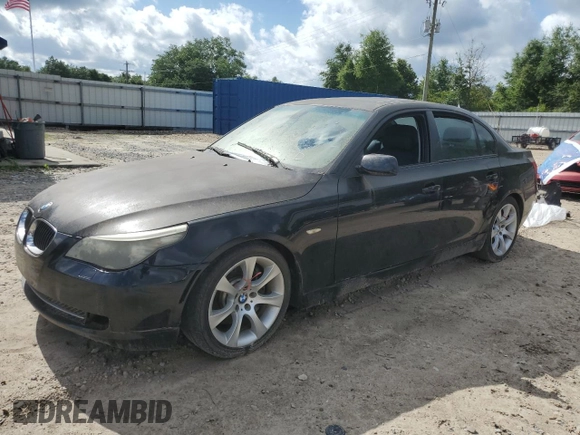2008 BMW 5 Series 535i z VIN WBANW13588CZ74124, wystawiony jako Copart lot #60906045 z przebiegiem Nie podano mil oraz Czysty tytuł • Clean title. Historia ofert i sprzedaży dostępna na DreamBid. Obrazek 1.