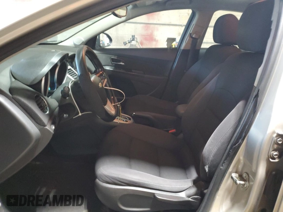 2013 Chevrolet Cruze 1LT with VIN 1G1PC5SB9D7220387, listed as a Copart auction lot 55957345 with 258,513 mi miles and Clean Title. Bid and sale history available at DreamBid. Image 7.