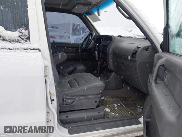 2001 Isuzu Trooper S with VIN JACDJ58X917J16544, listed as a IAAI auction lot 41258932 with 105,249 mi miles and . Bid and sale history available at DreamBid. Image 5.