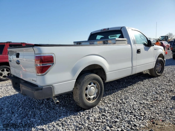 2014 Ford F-150 XL with VIN 1FTMF1CM2EKD41495, listed as a Copart auction lot 45308335 with 158,660 mi miles and Salvage Title. Bid and sale history available at carsss.com. Image 3.