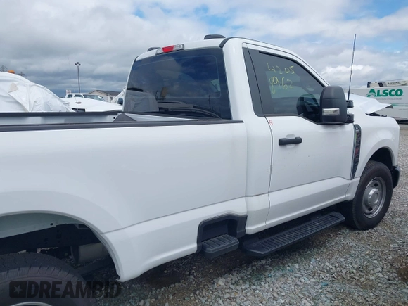 2024 Ford F-250 XL with VIN 1FTBF2AA1REC75547, listed as a IAAI auction lot 42058962 with 1,745 mi miles and . Bid and sale history available at DreamBid. Image 11.