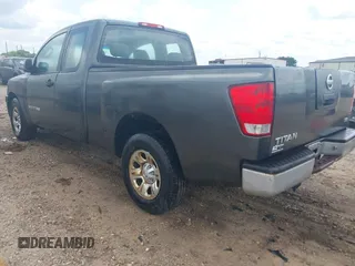 2005 Nissan Titan SE with VIN 1N6AA06A15N500144, listed as a IAAI auction lot 42204468 with 192,884 mi miles and . Bid and sale history available at DreamBid. Image 3.