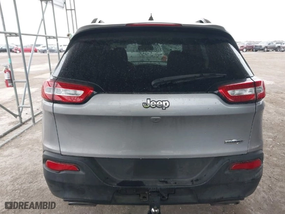 2017 Jeep Cherokee Latitude with VIN 1C4PJLCS2HW596098, listed as a IAAI auction lot 41409241 with 93,569 mi miles. Bid and sale history available at carsss.com. Image 17.