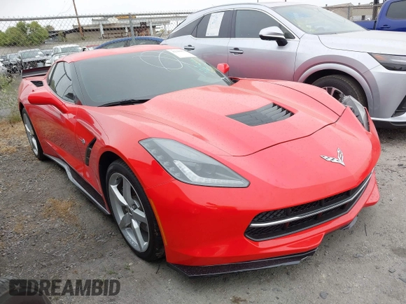 2015 Chevrolet Corvette 1LT z VIN 1G1YA2D77F5122992, wystawiony jako IAAI lot #42386670 z przebiegiem 59 722 mil mil oraz . Historia ofert i sprzedaży dostępna na DreamBid. Obrazek 1.