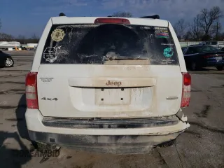 2014 Jeep Patriot Latitude with VIN 1C4NJRFB4ED892754, listed as a Copart auction lot 46517945 with 161,042 mi miles and Salvage title. Bid and sale history available at DreamBid. Image 6.