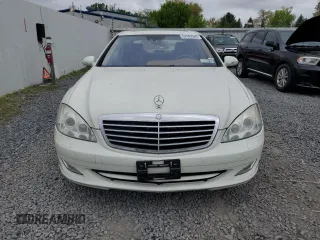 2008 Mercedes-Benz S 550 z VIN WDDNG86X38A207840, wystawiony jako Copart lot #57403945 z przebiegiem 132 025 mil mil oraz Czysty tytuł • Clean title. Historia ofert i sprzedaży dostępna na DreamBid. Obrazek 5.