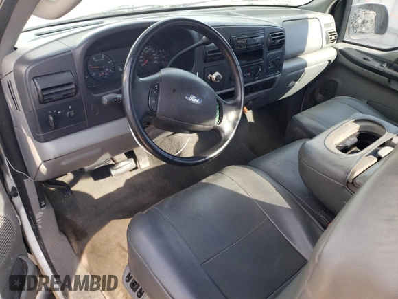 2005 Ford F-250 XL with VIN 1FTSF20PX5EA68218, listed as a Copart auction lot 86724404 with 258,036 mi miles and Salvage title. Bid and sale history available at DreamBid. Image 8.