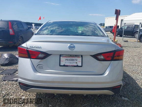 2022 Nissan Altima S z VIN 1N4BL4BV0NN302100, wystawiony jako IAAI lot #42020090 z przebiegiem 70 961 mil mil oraz . Historia ofert i sprzedaży dostępna na DreamBid. Obrazek 17.